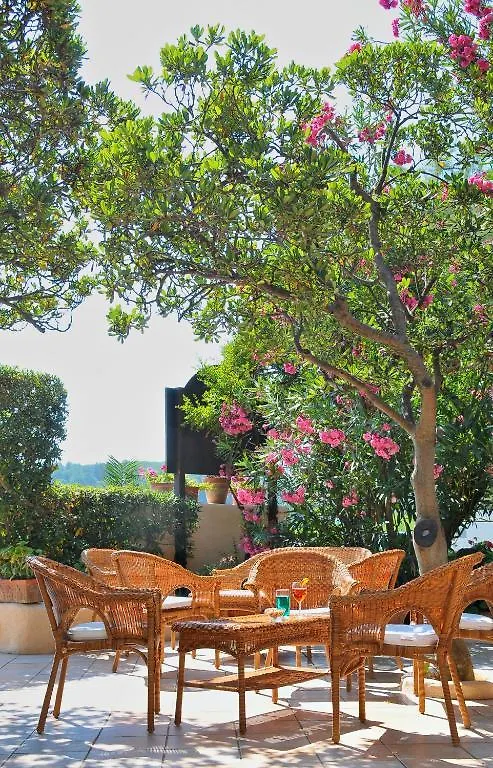 Hotel Villa Rodriguez Capoliveri  3*, Capoliveri (Isola d'Elba)